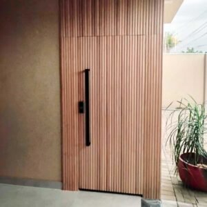 Porta de Madeira Maciça Ripada - PMMR0003