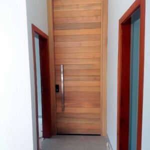 Porta de Madeira Maciça Ripada - PMMR0004